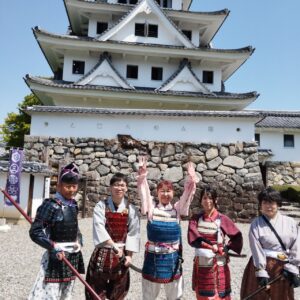 積翠城新緑まつり 武将さんに会いにこよう！（甲冑着用体験）